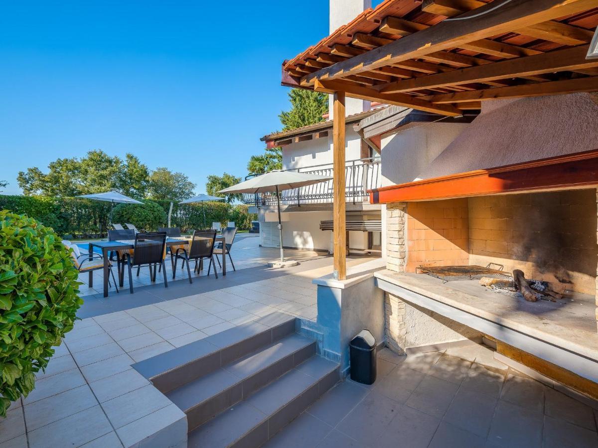 Villa Martimar With Pool And Hot Tub In Istria Rosini Εξωτερικό φωτογραφία