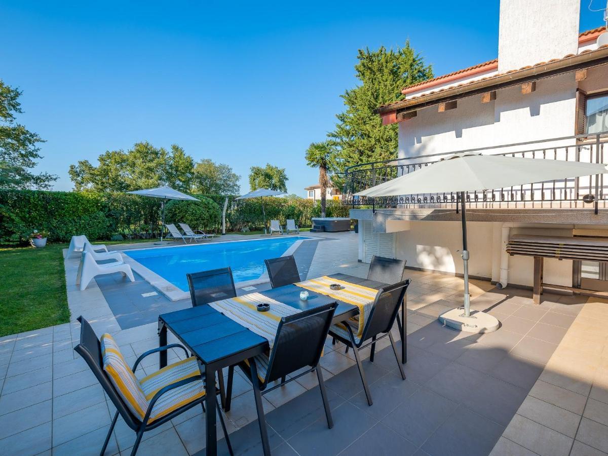 Villa Martimar With Pool And Hot Tub In Istria Rosini Εξωτερικό φωτογραφία